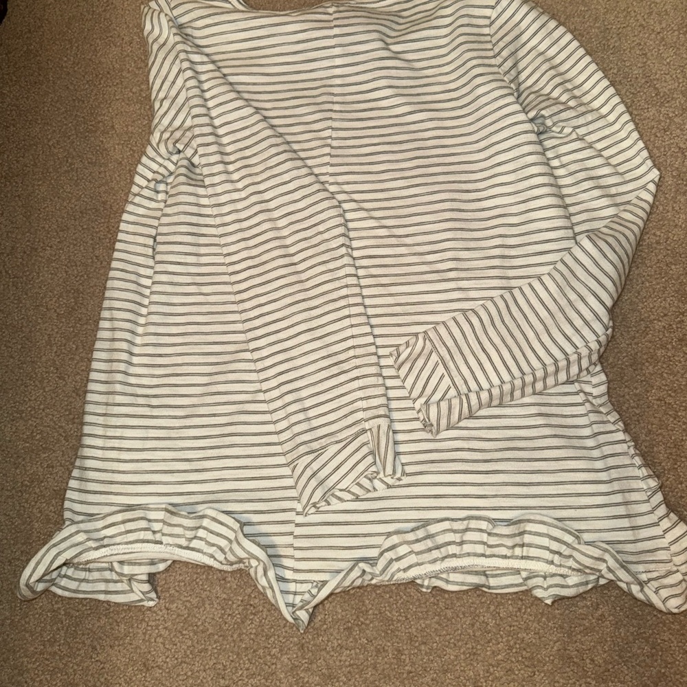 Striped Ruffle-Hem Long Sleeve Top - Cream & Gray - Picture 3 of 4